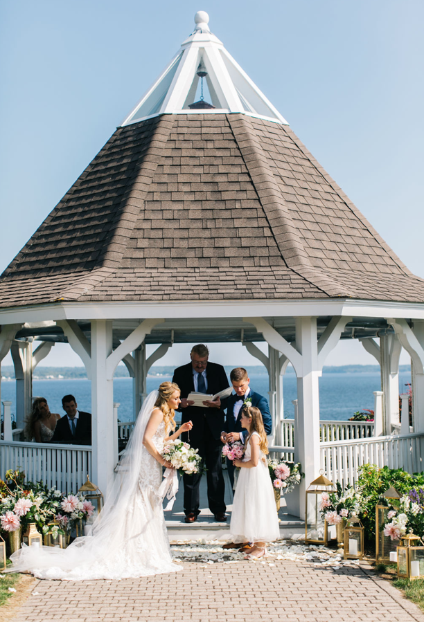 Oceanside Estate Wedding: Kristine + Andy