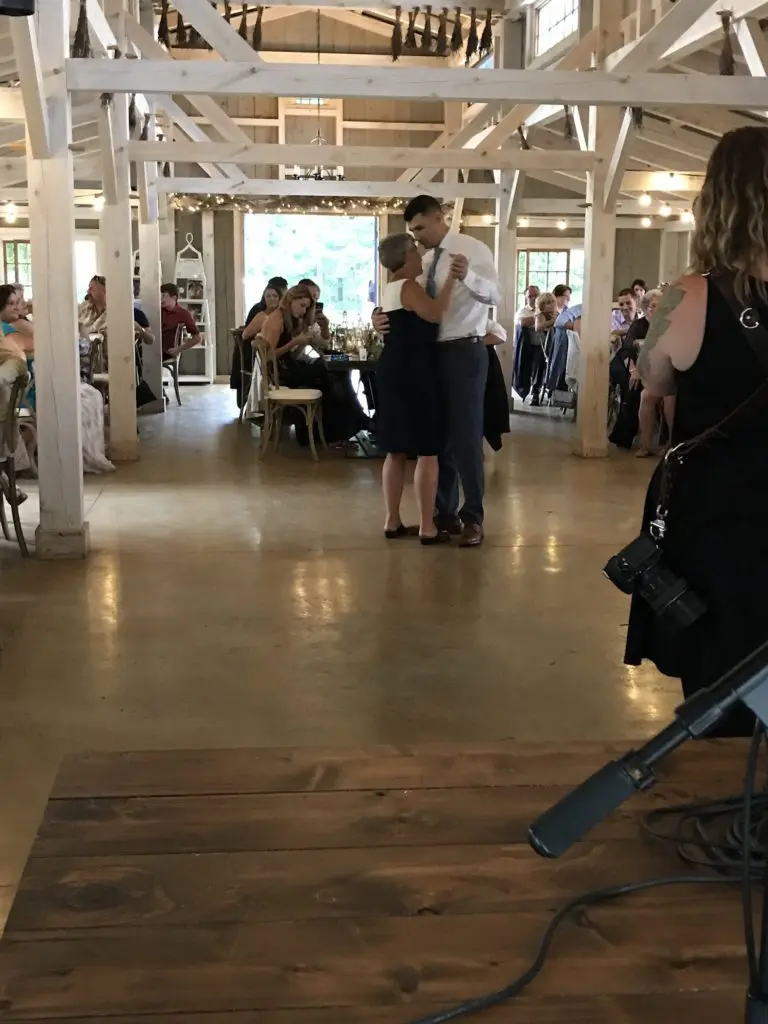 sneak peek: emily &#038; chad