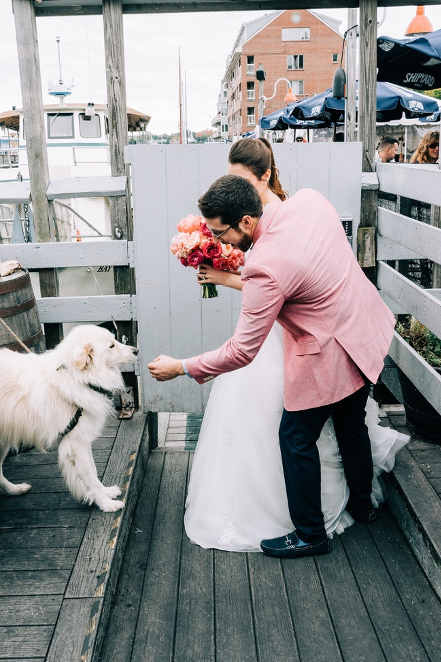 Julia + Josh&#8217;s Vibrant Fall Wedding