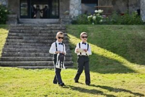 Children at Weddings: Pros and Cons