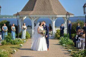 Getting Married in Maine: How To